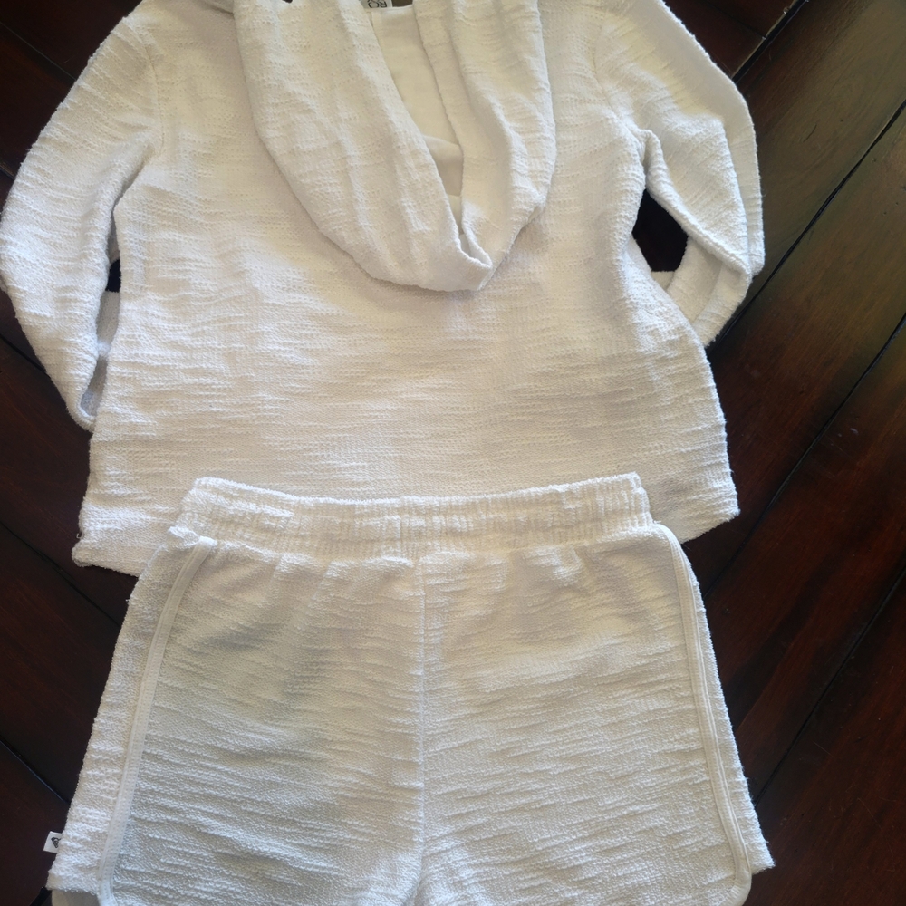 Roxy White Textured Hoodie Shorts Set